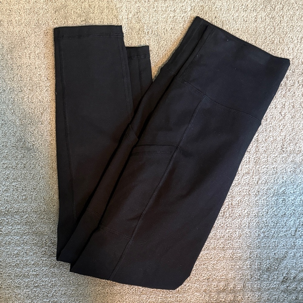 Aerie “The Hugger” Black High-Rise Leggings 7/8 length size L